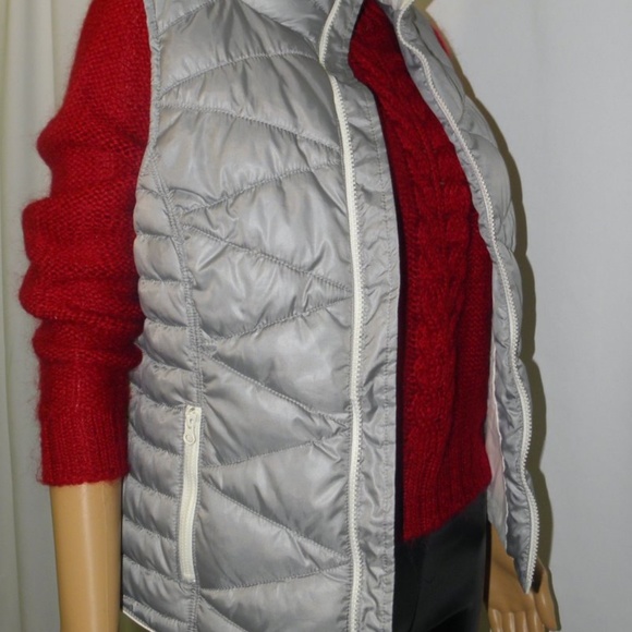 NWOT So Authentic American Heritage Puffer Vest - Picture 4 of 7